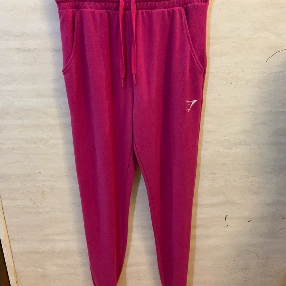 Gymshark Pippa Vibrant Pink Joggers for Women - Picture 3 of 7